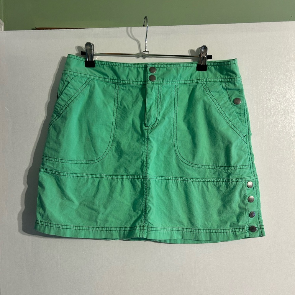 Y2K Bright Green Button-Accent Mini Skirt